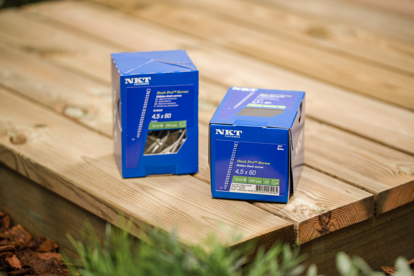 Terassiruuvi DECK PRO 60x4,5 pinnoitettu 250kpl