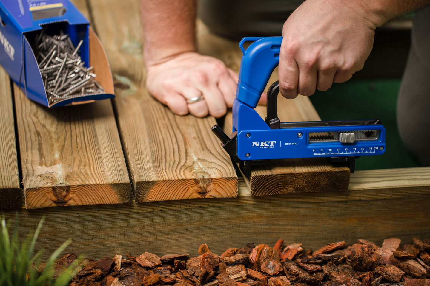 Ruuvausohjain DECK PRO 85-150mm