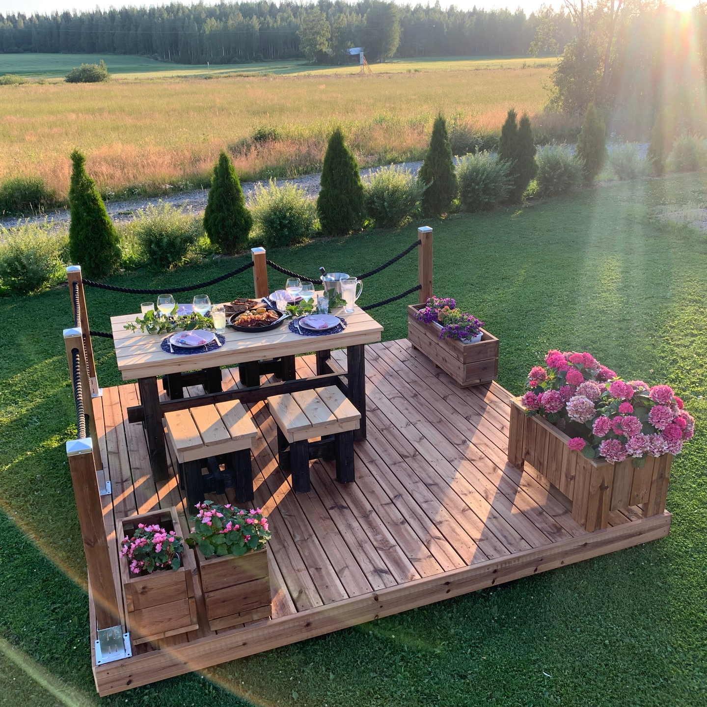 Kukkalaatikko Patio 100cm kestopuu matala