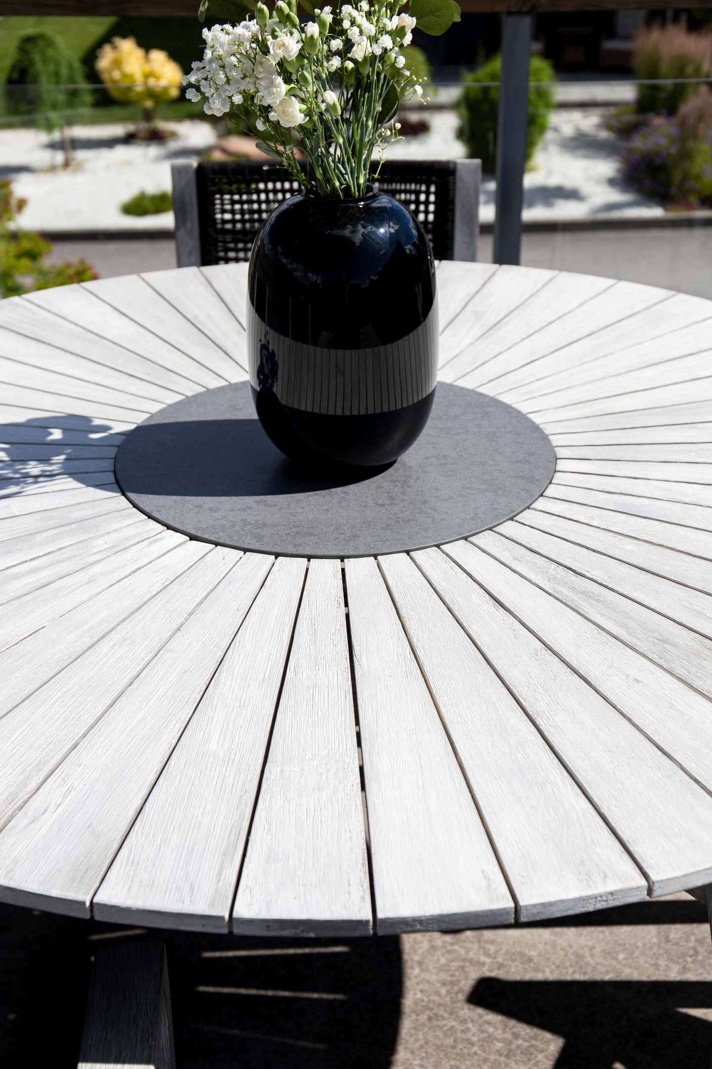 RUNTBORD CELLO RUNS ANTIKVIT 150DIAM