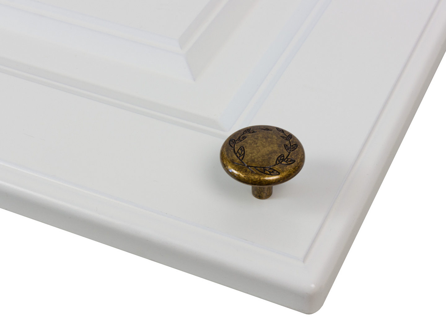 Nuppivedin Cello Iida 30 antiikkimessinki 2kpl