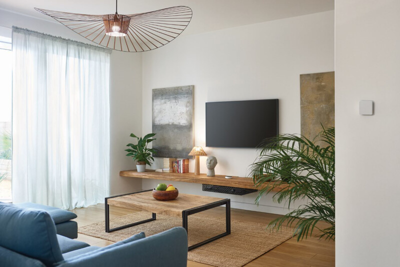 Paristokäyttöinen lämpötila/kosteusanturi Schneider Electric Wiser