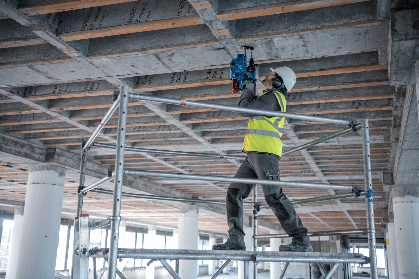 Akkuporavasara Bosch GBH 18V-28 C Solo