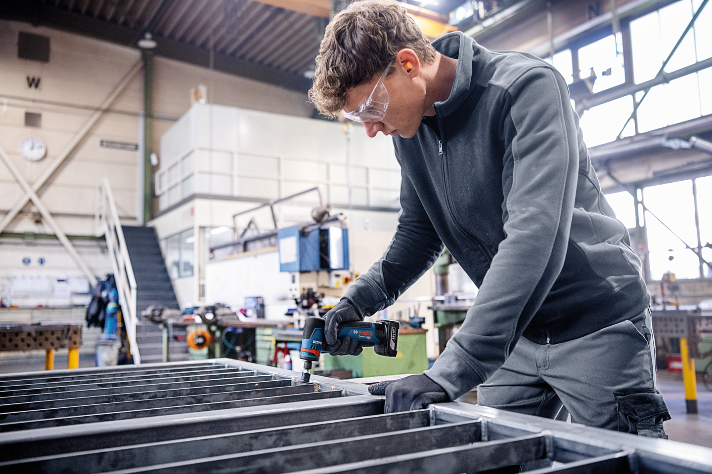 Akkukulmahiomakone Bosch GWG 12V-50 S Solo