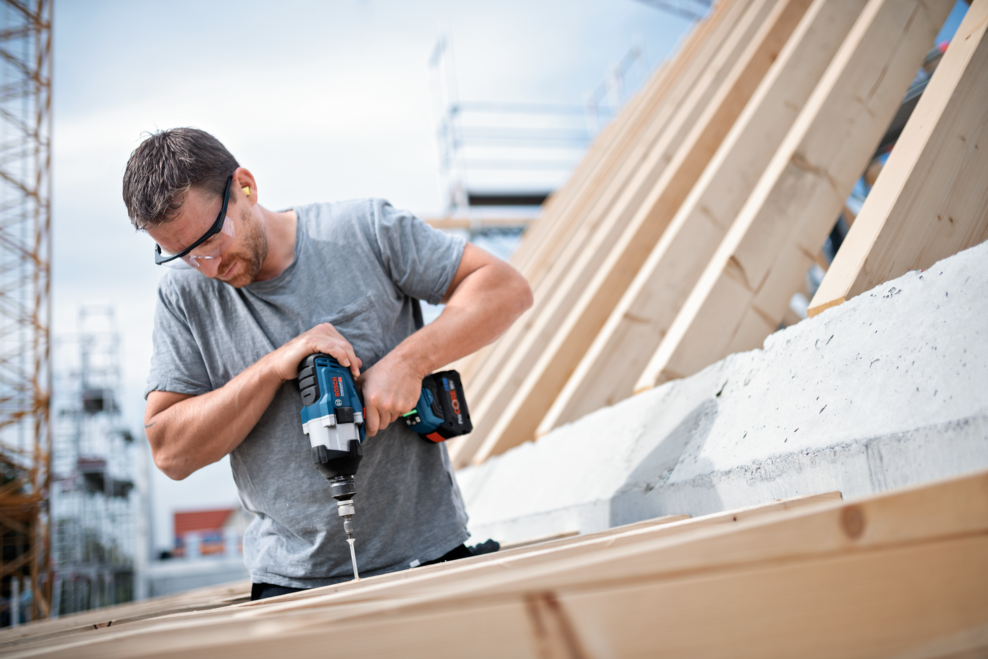 Akkuiskumutterinväännin Bosch GDS 18V-1050 H Solo