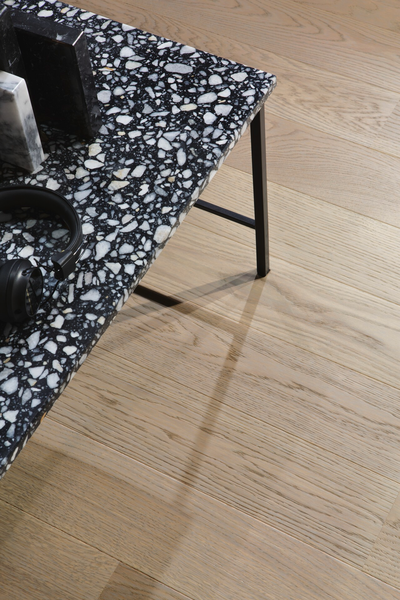 Parketti Tarkett Shade tammi Evening Grey 1-s harjattu