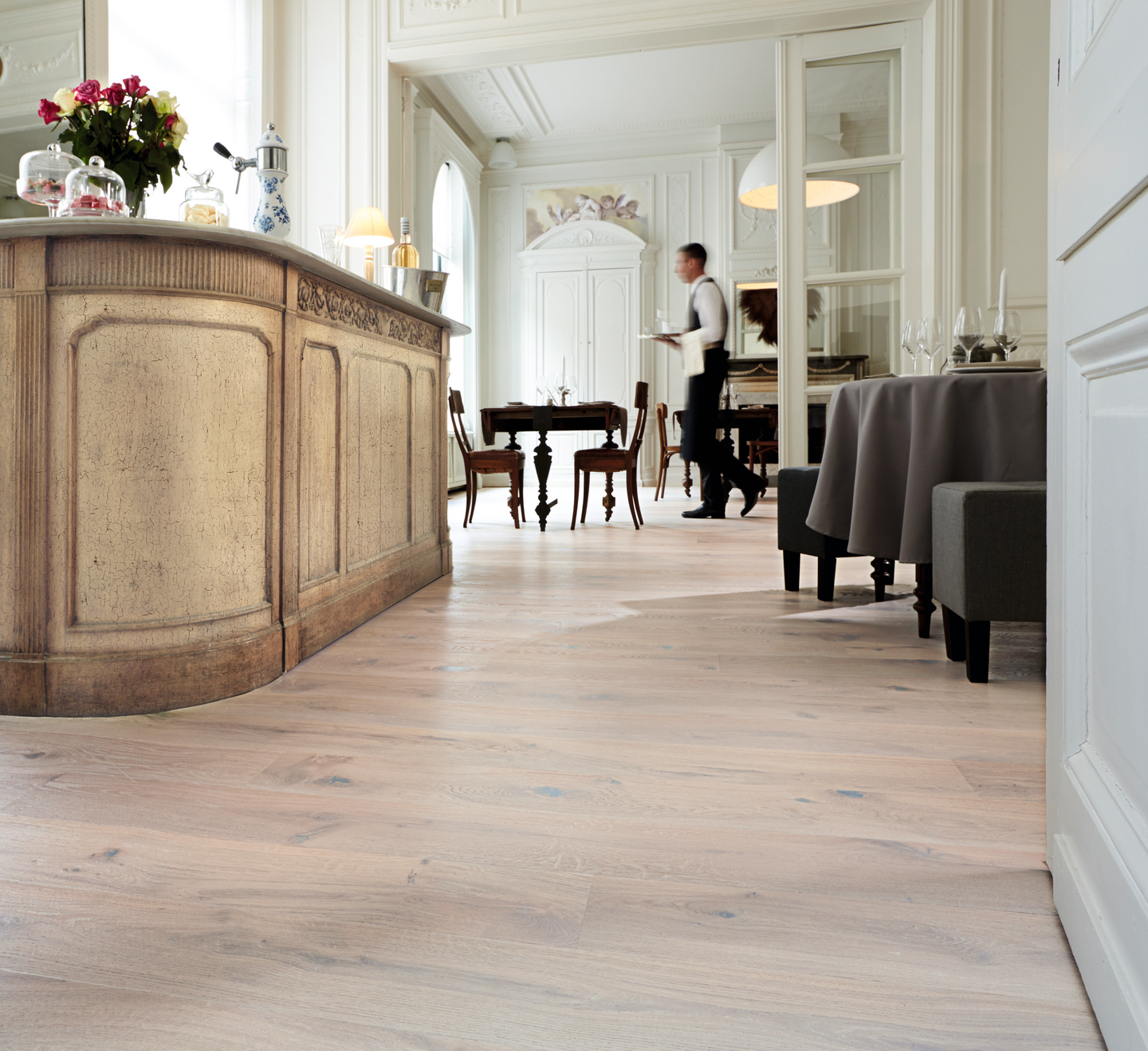 Parketti Tarkett Heritage tammi Urban Grey 1-s harjattu