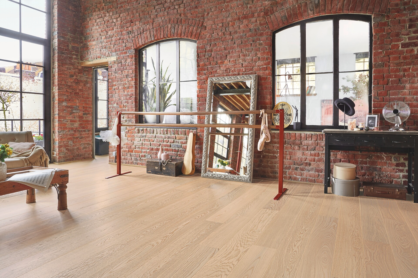 Parketti Tarkett Shade tammi Cream White 1-s harjattu