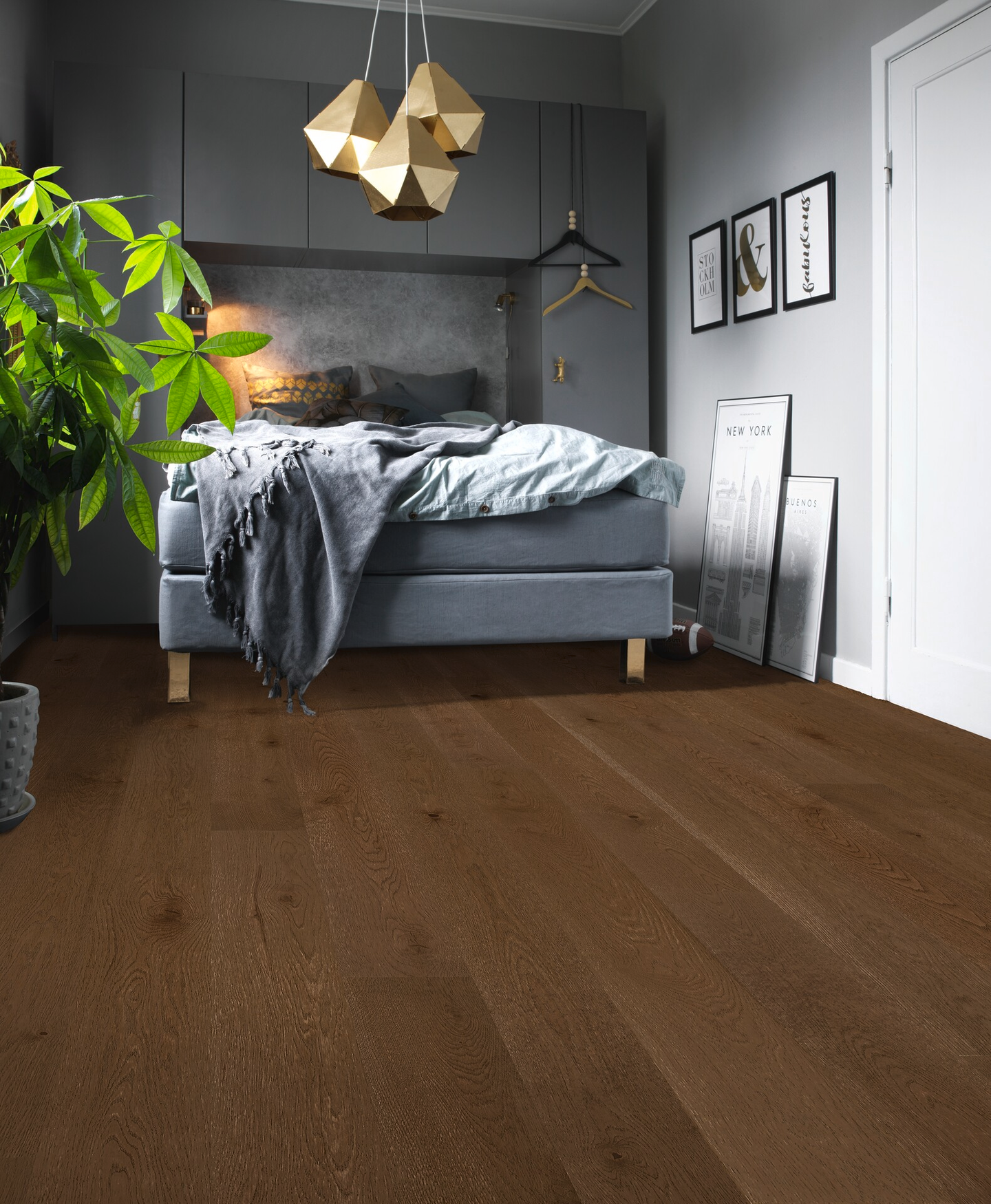 Parketti Tarkett Shade tammi Italian Brown Plank 1-s harjattu