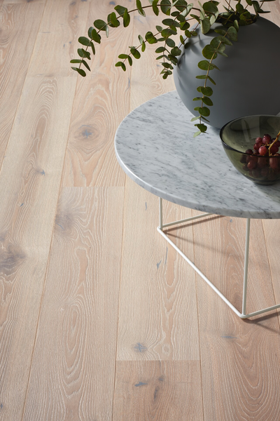 Parketti Tarkett Heritage tammi Limestone 1-s harjattu