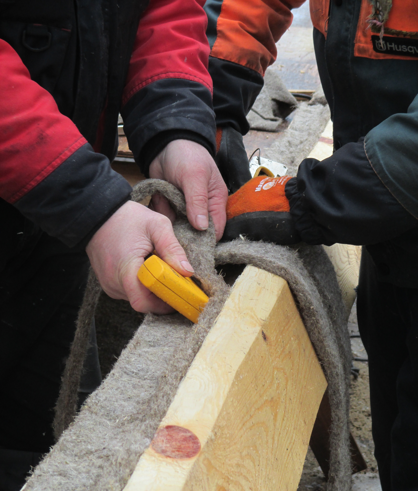 Pellavaeristenauha Isolina 15x100mm 15m