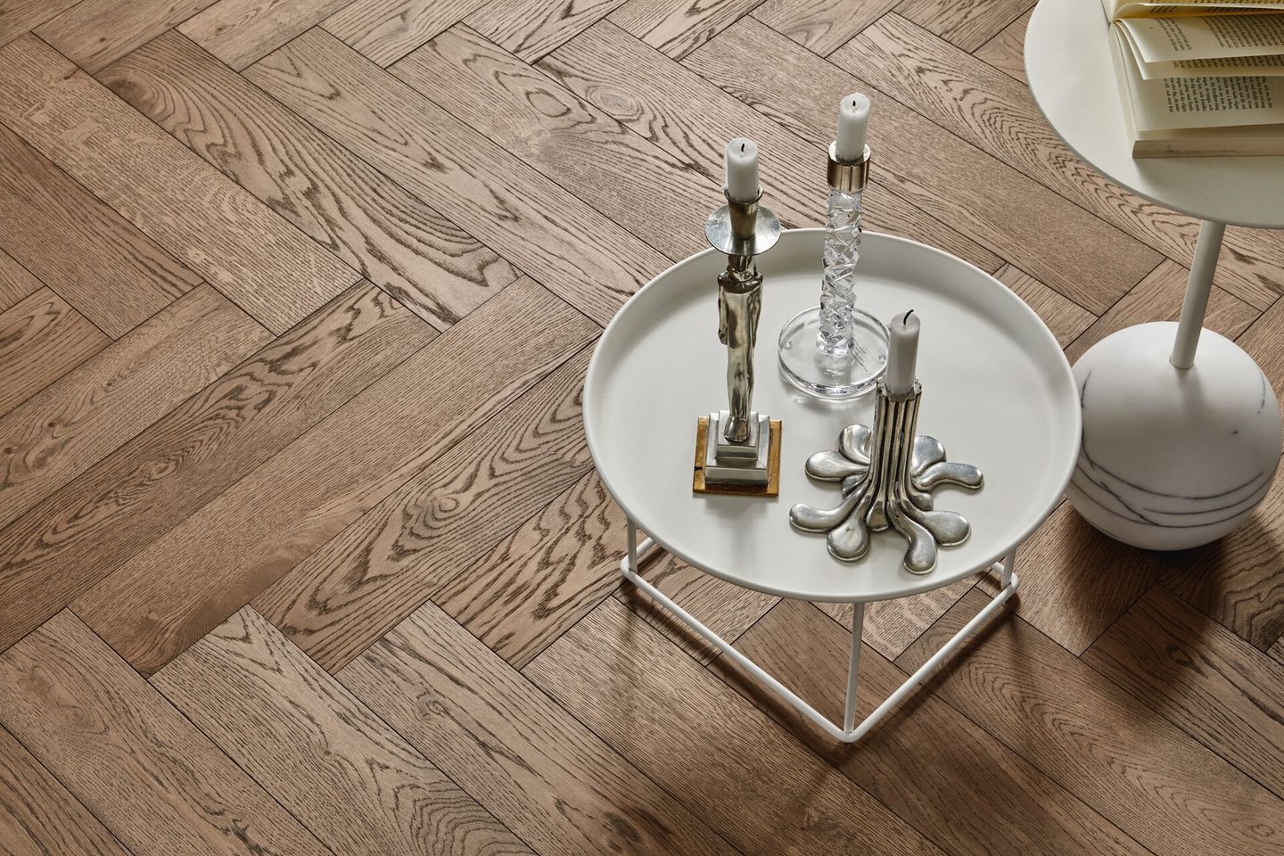 Parketti Tarkett Segno tammi Old Grey kalanruoto harjattu vasen lauta