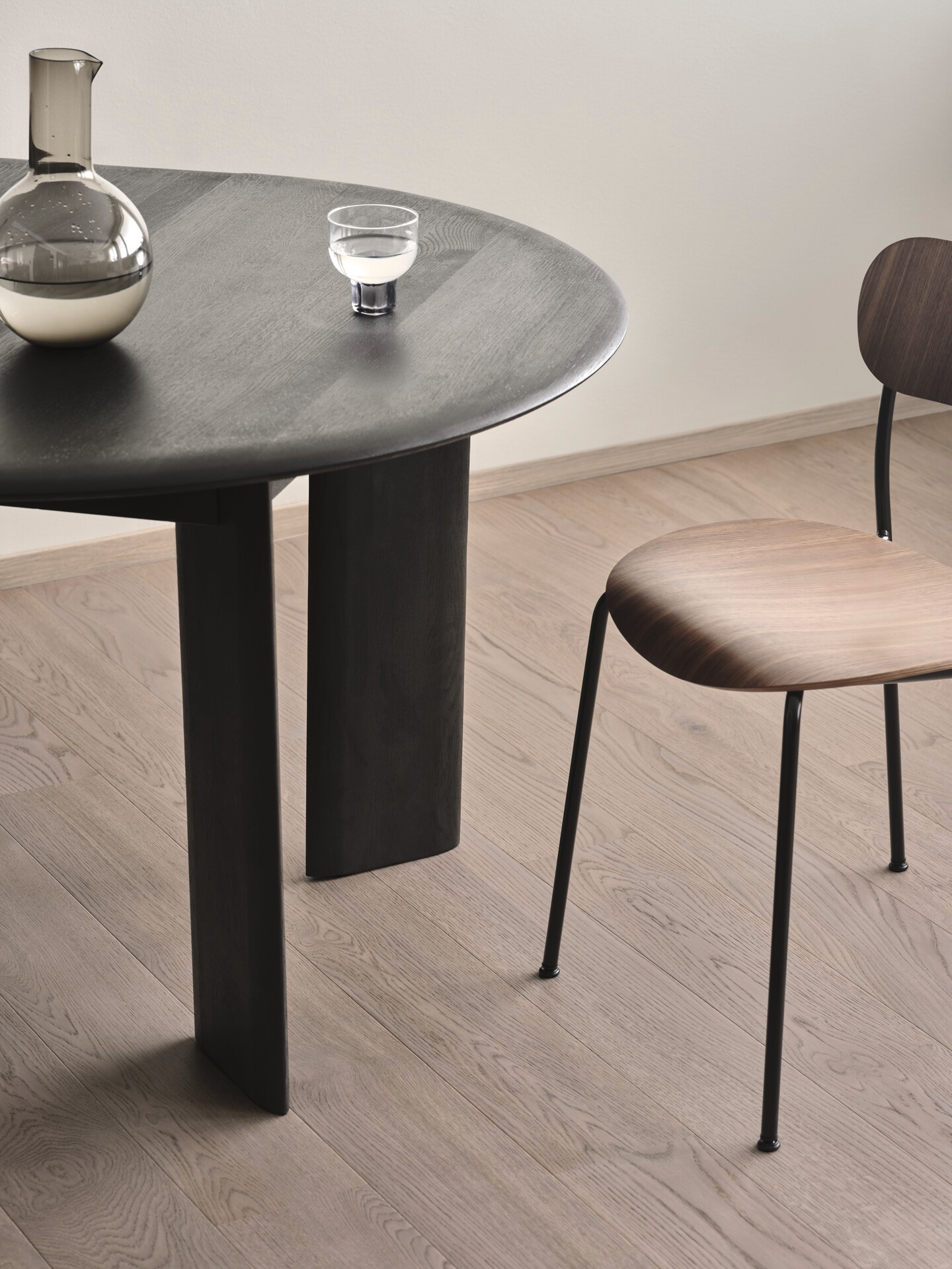 Parketti Tarkett Grace tammi Grey Chiffon Plank 1-s harjattu