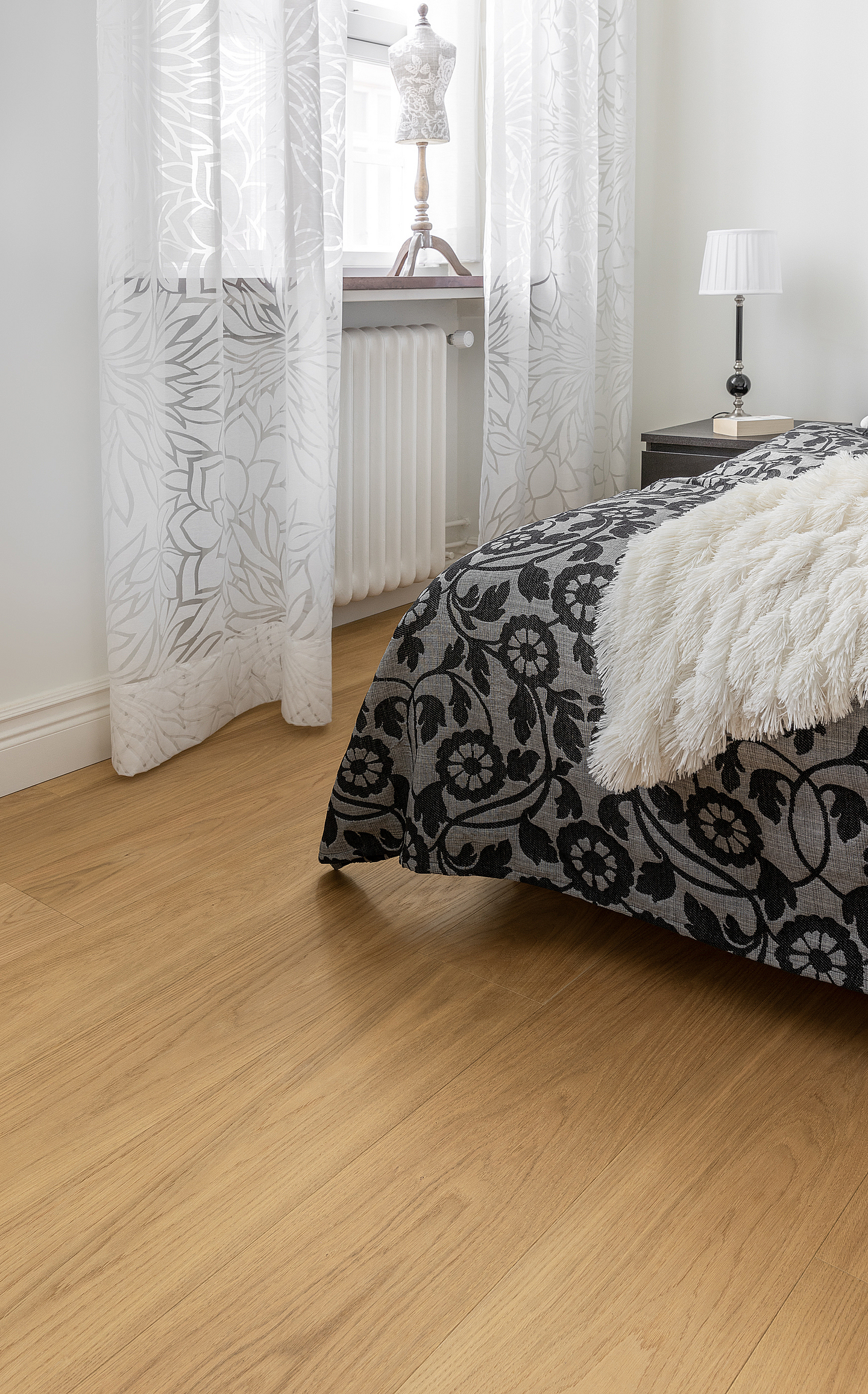 Kovetettu puulattia tammi Norrlia 3.0 L Natural mattalakka KL33