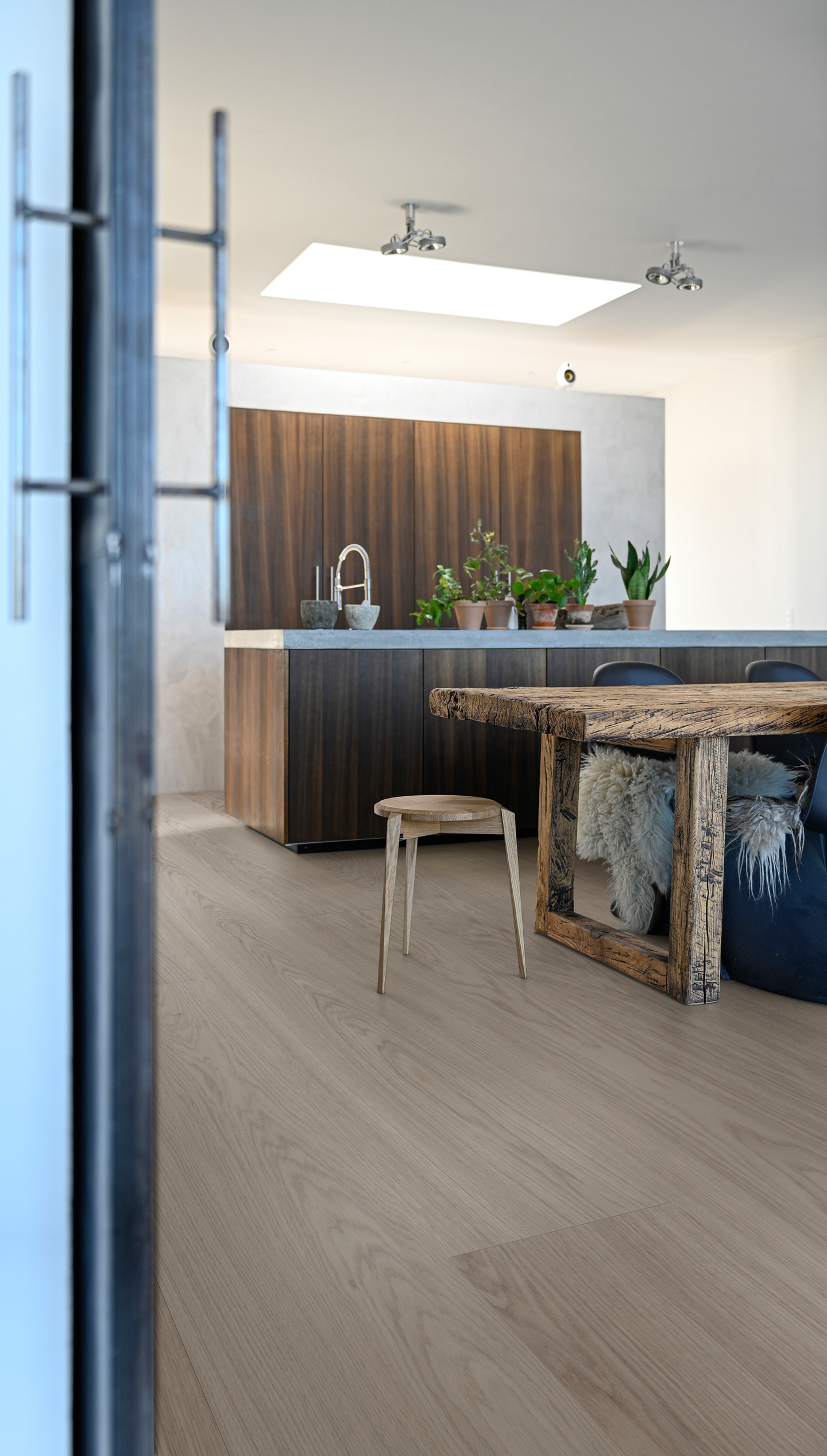 Kovetettu puulattia tammi Gryby 3.0 XXL Earth Grey mattalakka KL33