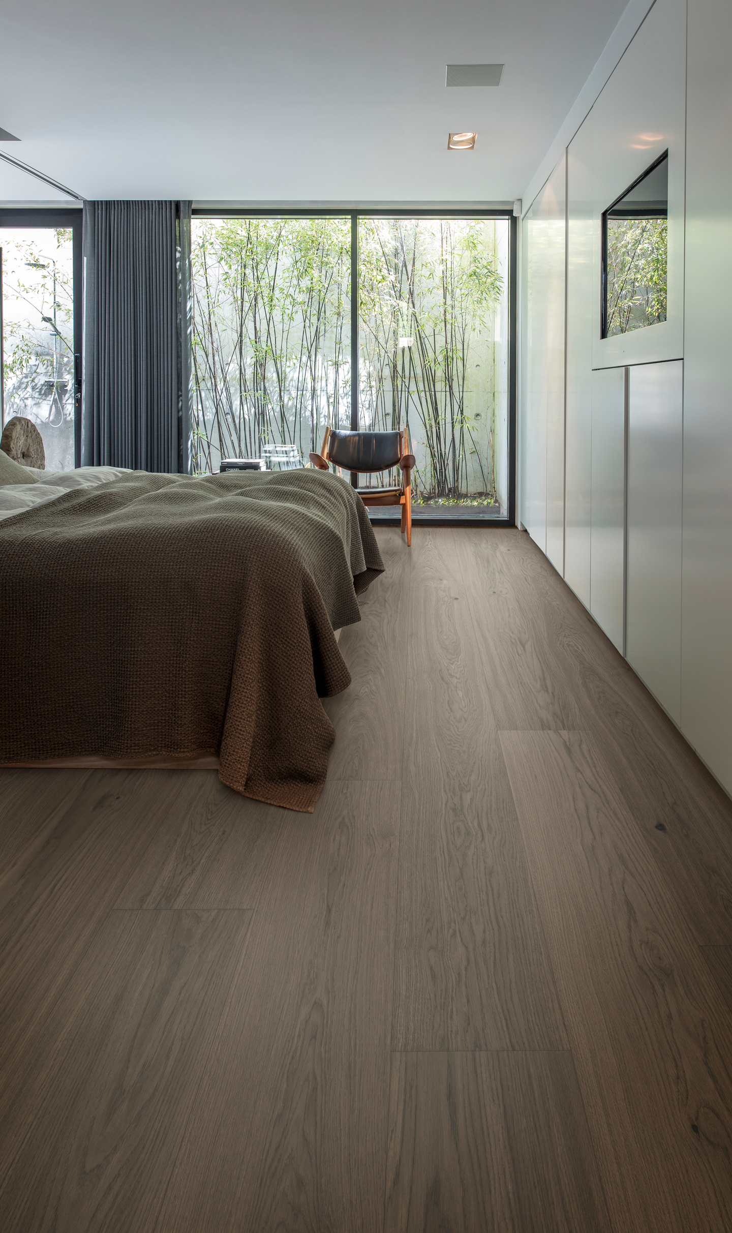 Kovetettu puulattia tammi Ekeborg 3.0 XL Mineral Grey harjattu mattalakka