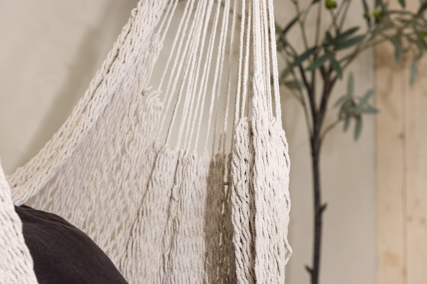 KAJSA CELLO  HÄNGSTOL TYG - VIT