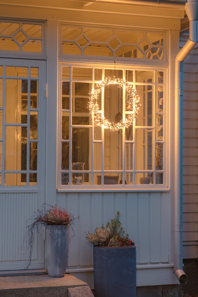 Kranssi Konstsmide 50cm 600 led him+ajastin musta