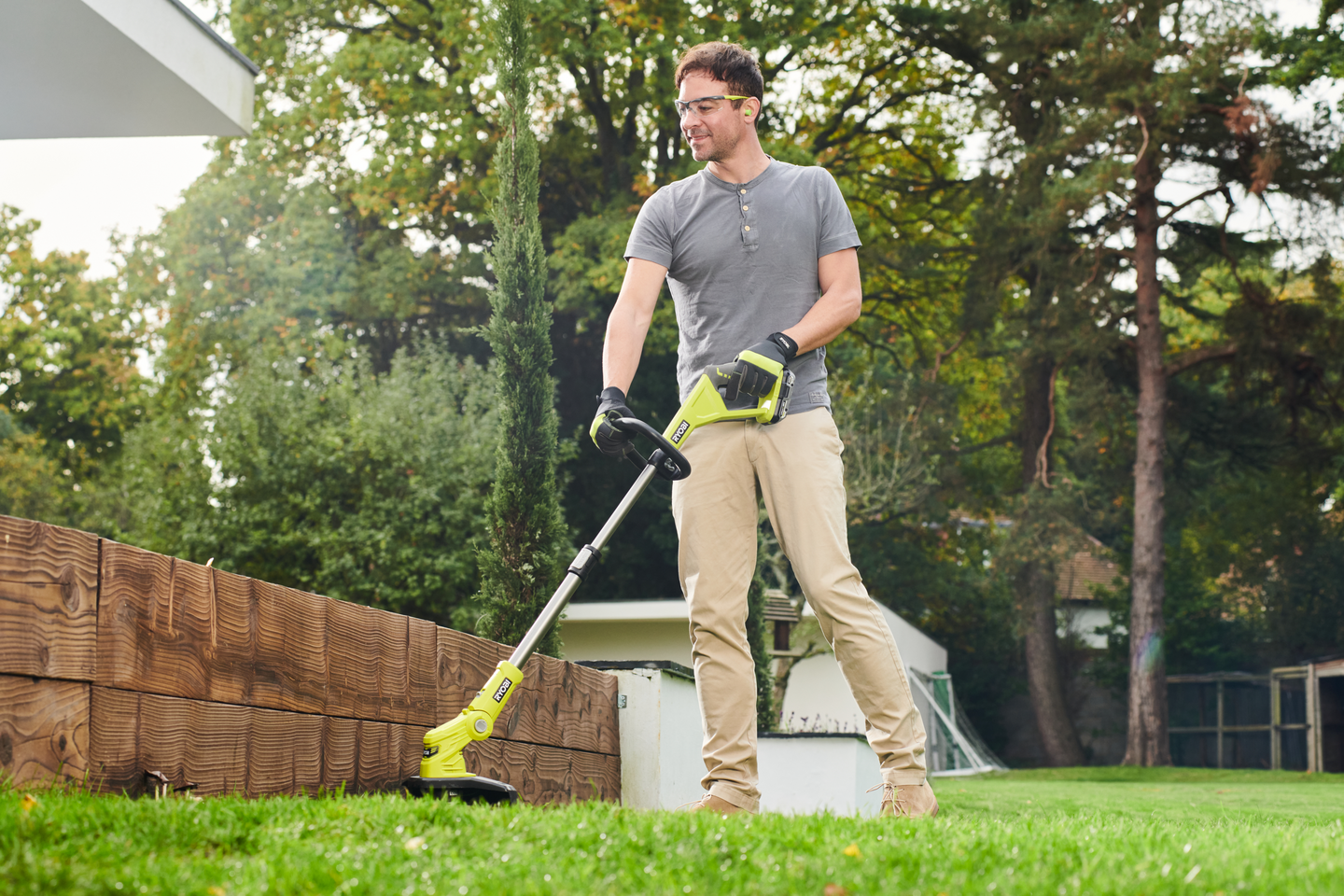 Ruohotrimmeri/ruohonleikkuri Ryobi RY18LMC30A-120 18V ONE+ 1x2,0Ah