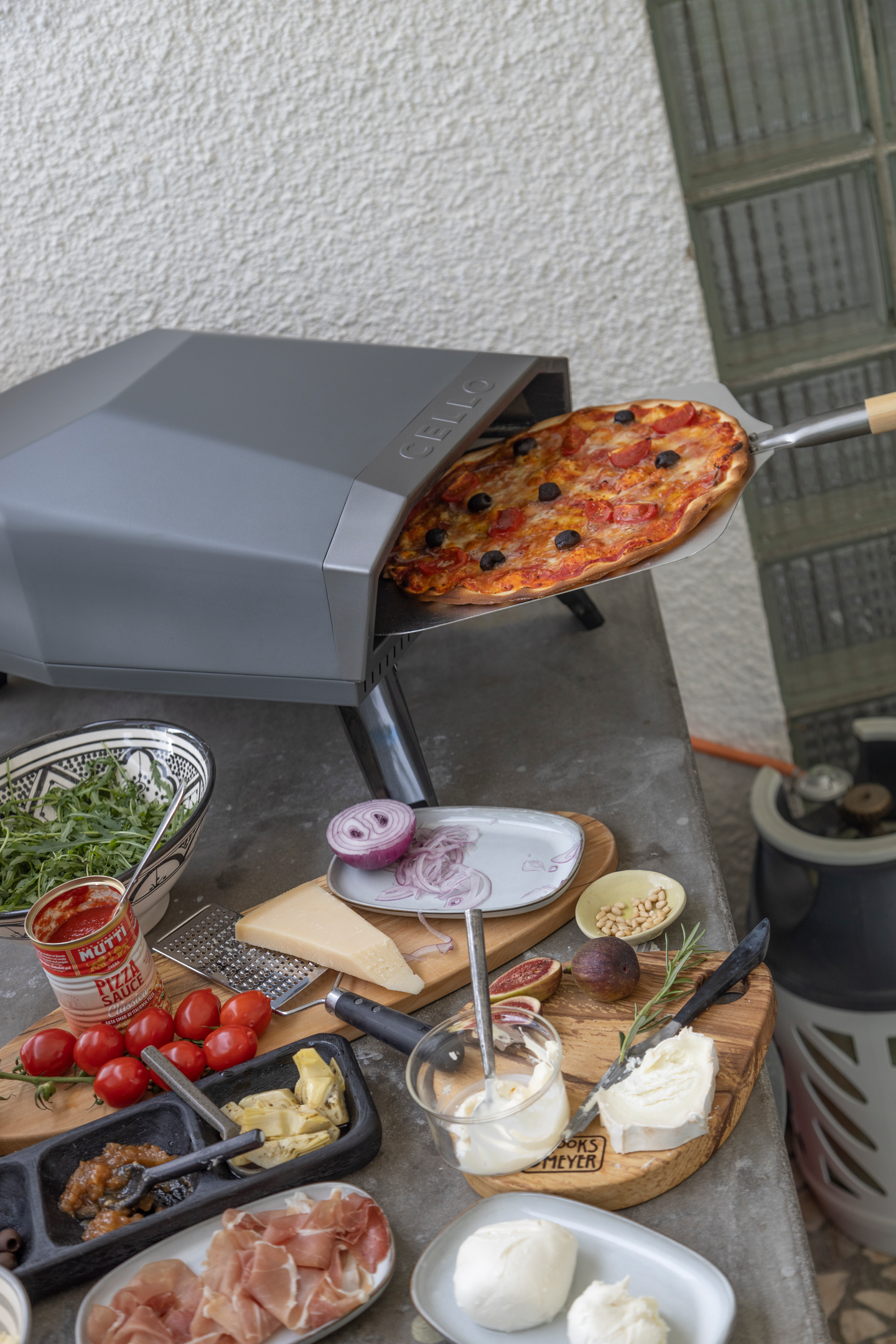 Pizzauuni Cello Piccolo 12