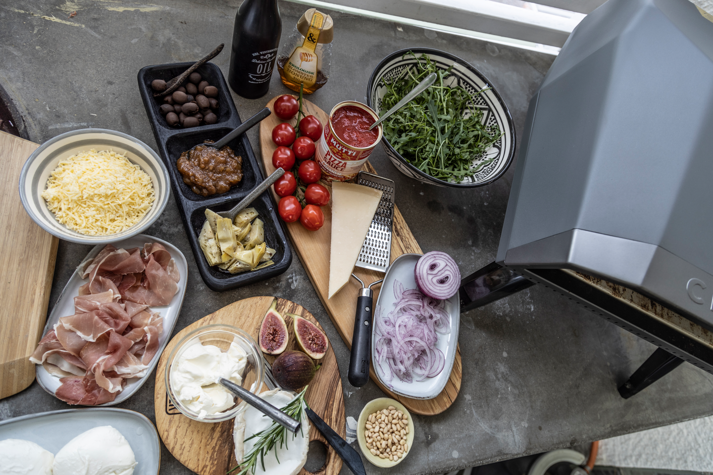 Pizzauuni Cello Piccolo 12