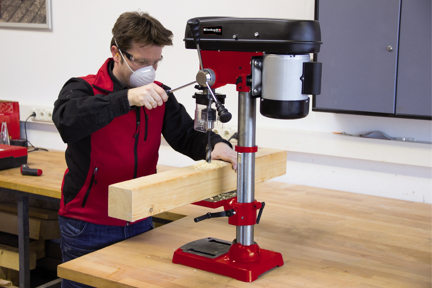 Pylväsporakone Einhell TC-BD 630