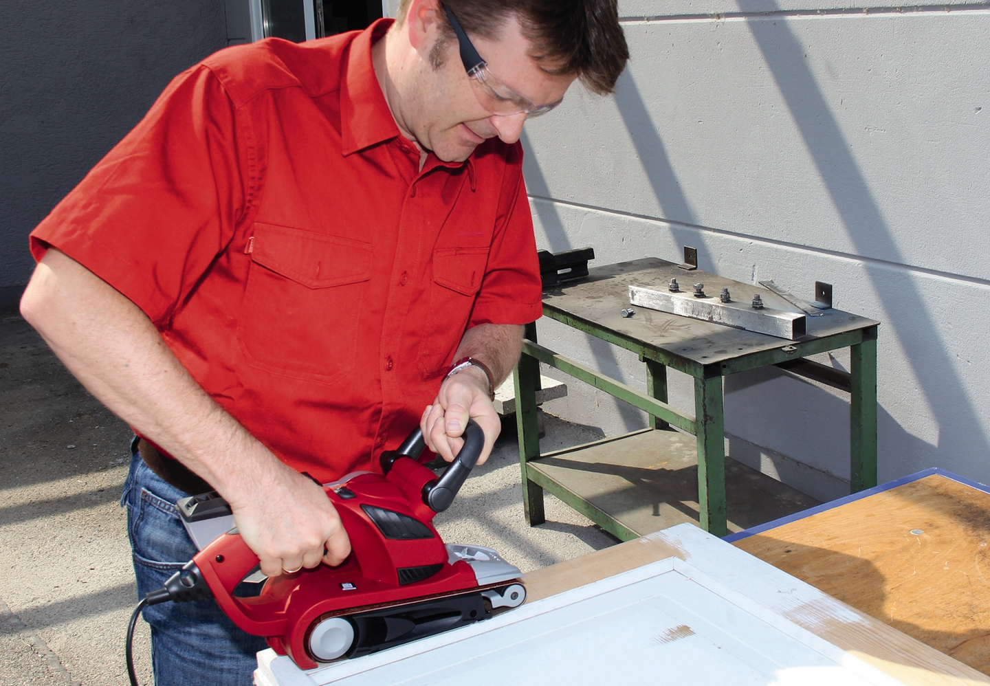 Nauhahiomakone Einhell TE-BS 8540 E