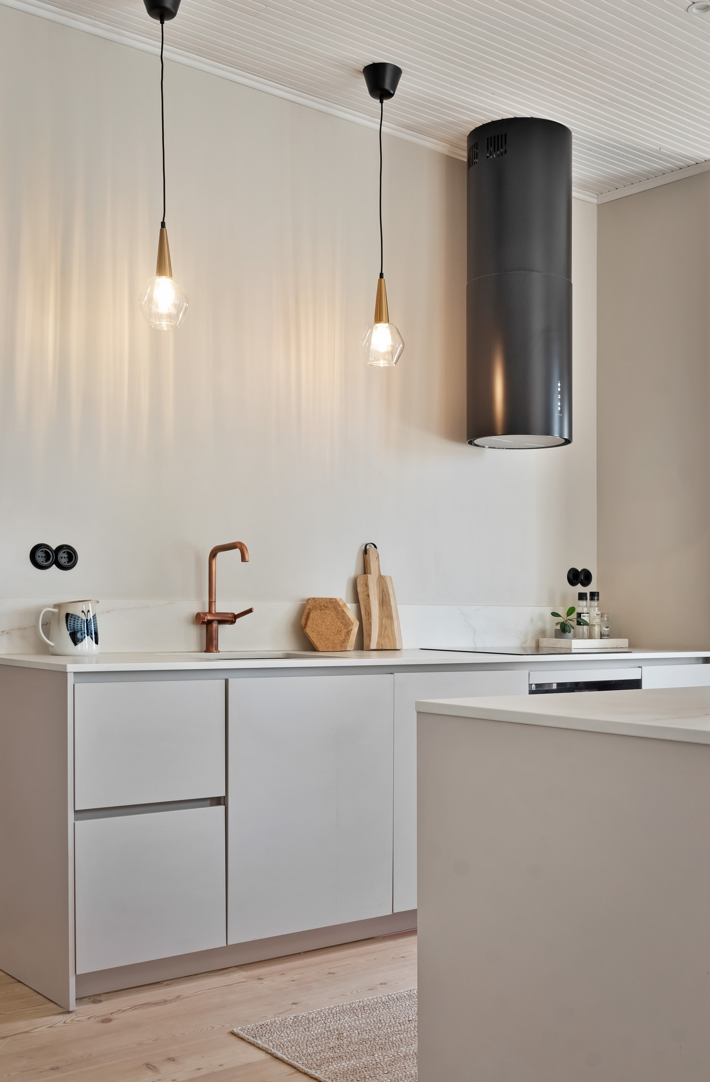 Riippuvalaisin Sessak Brice 1-osainen kirkas