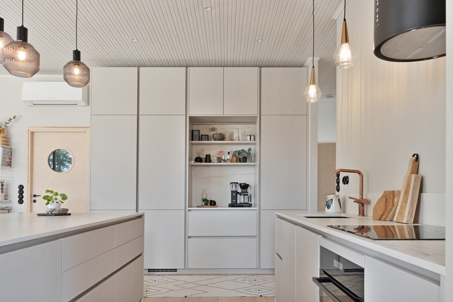 Riippuvalaisin Sessak Brice 1-osainen kirkas