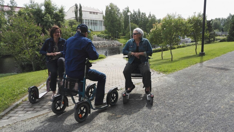 Potkupyörä city max punainen