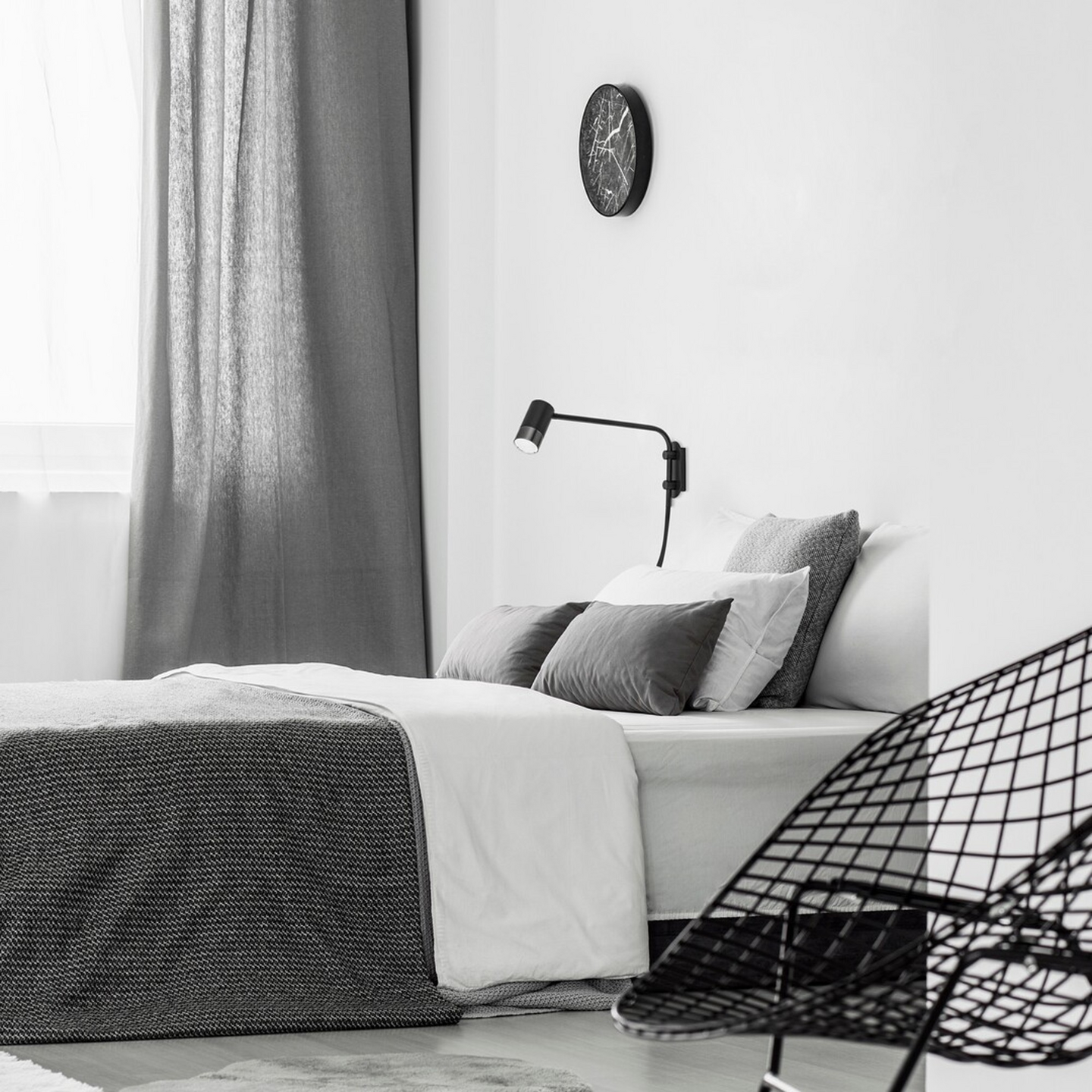 Seinävalaisin RABALUX ZIRCON 52mm GU10 max.5W mattamusta hopea