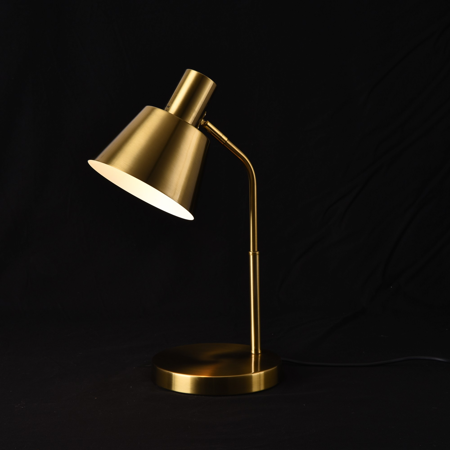 Pöytävalaisin Focuslight Jody E27 maks.60 W messinki