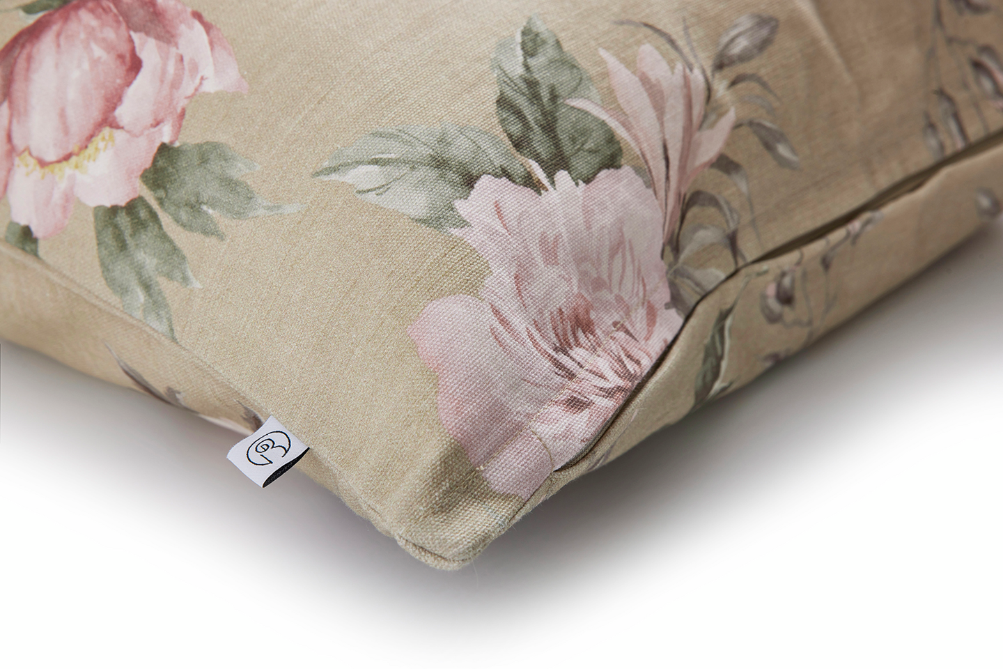 Floral Charm -tyynynpäällinen 50x50cm beige