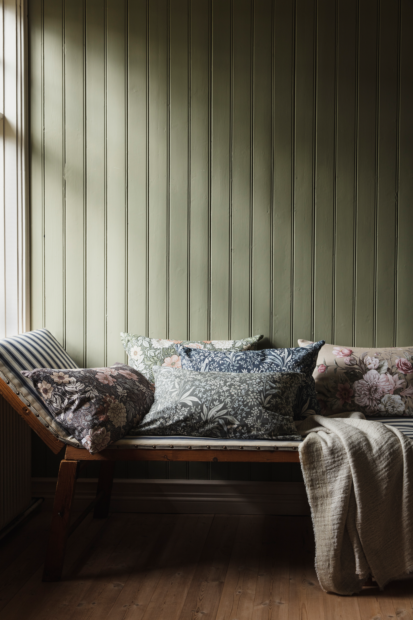 Floral Charm -tyynynpäällinen 40x60cm beige