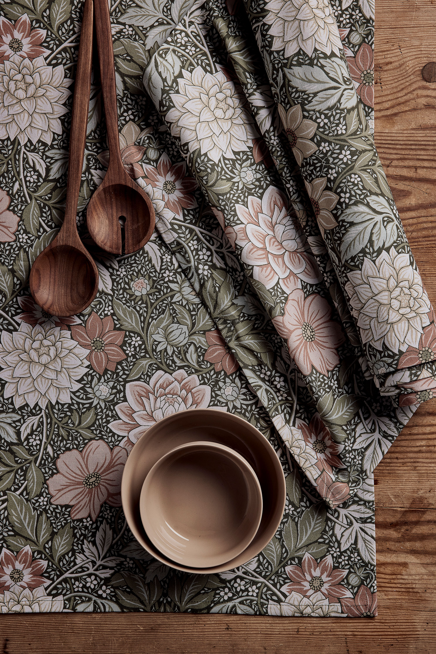 Dahlia Garden -kaitaliina 40x140cm vihreä