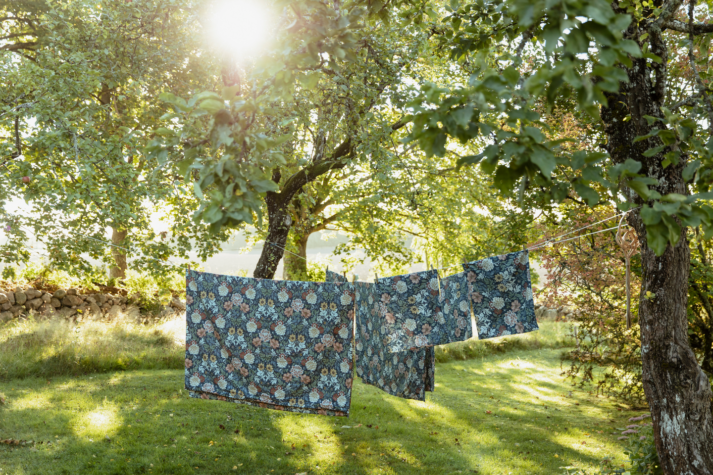 Dahlia Garden pussilakanasetti sininen