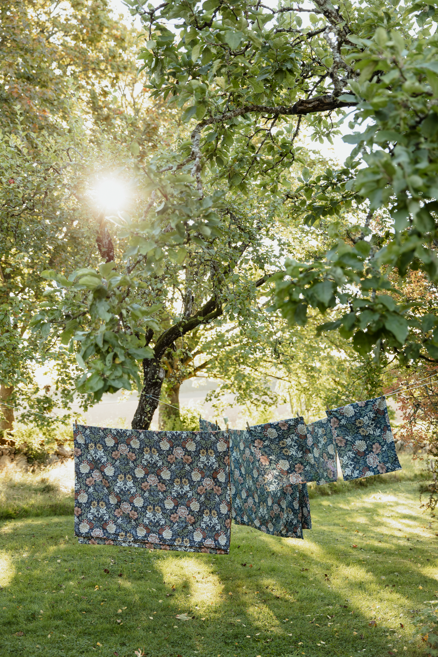 Dahlia Garden pussilakanasetti sininen