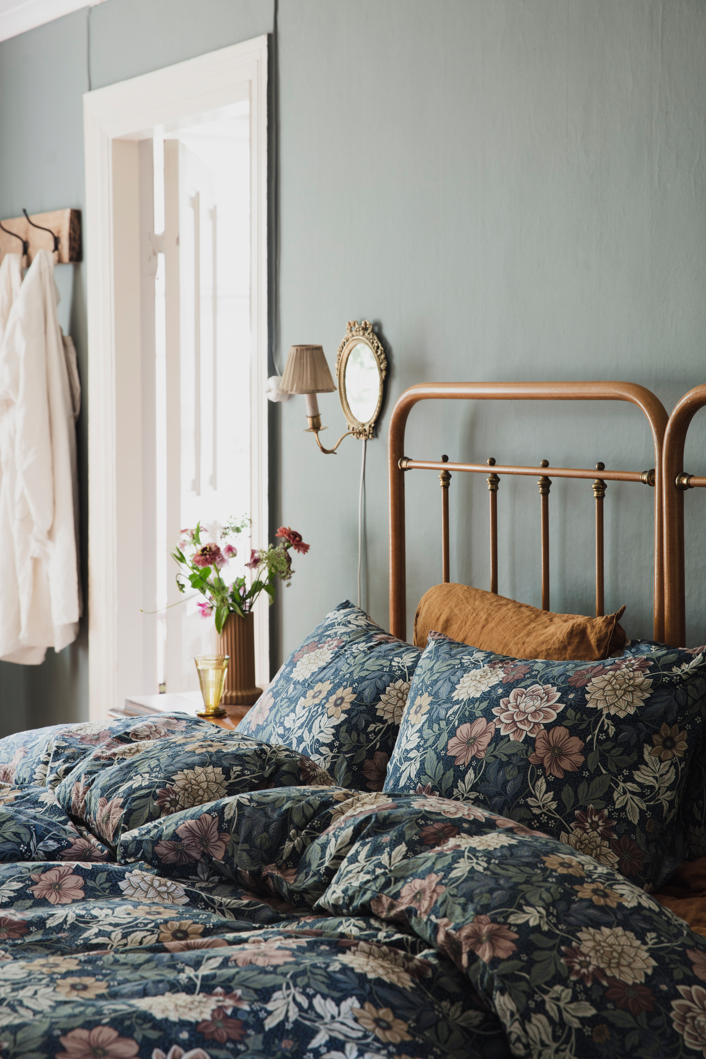 Dahlia Garden pussilakanasetti sininen