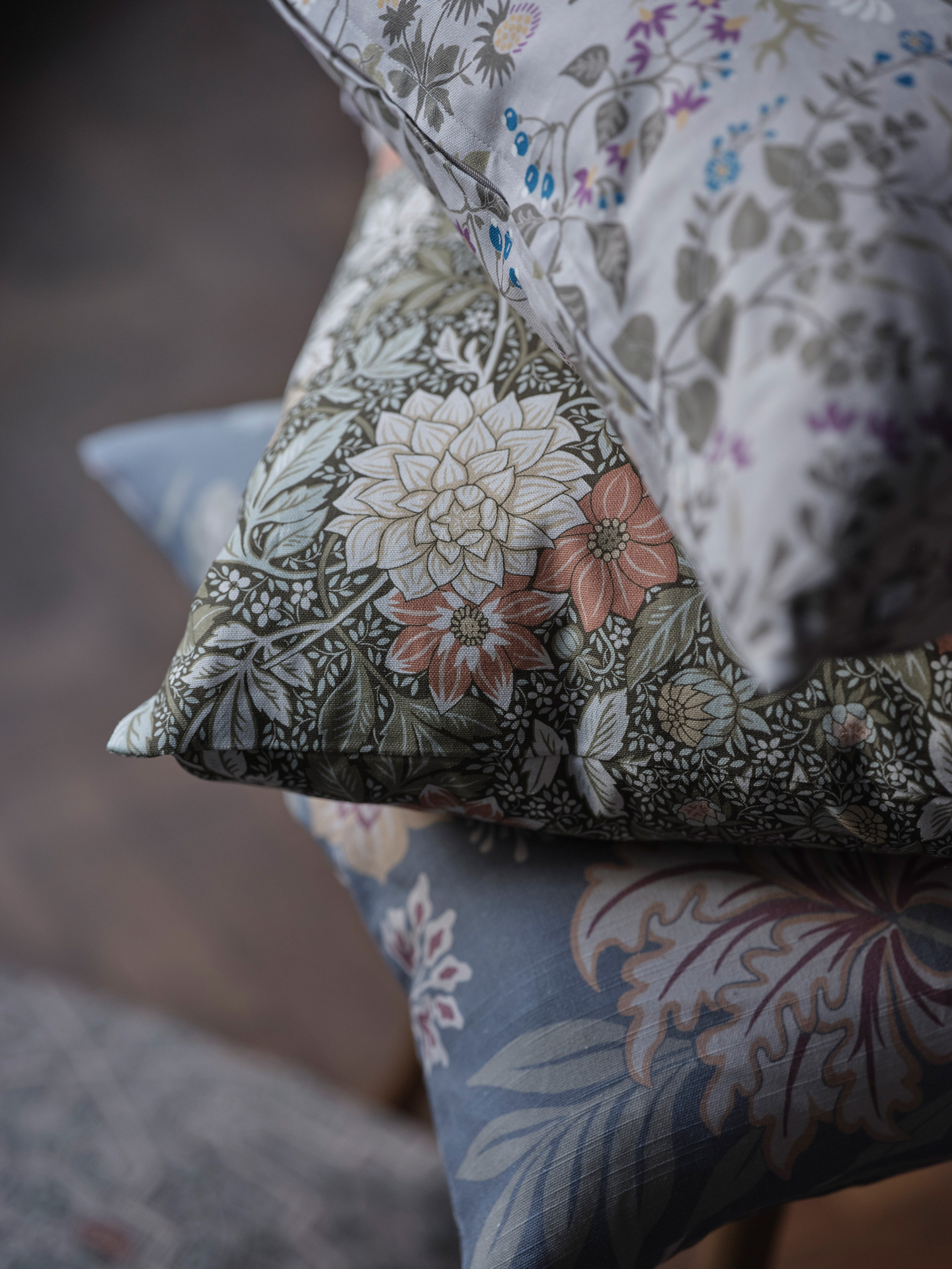 Dahlia Garden -tyynynpäällinen 50x50cm vihreä