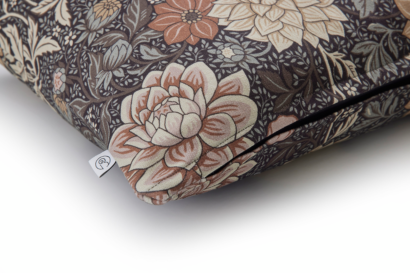 Dahlia Garden -tyynynpäällinen 40x60cm ruskea