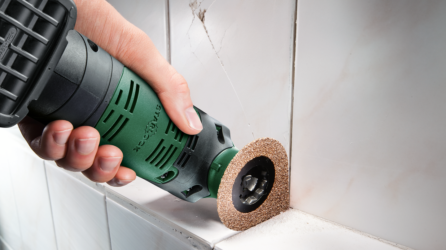 Akkumonitoimityökalu Bosch AdvancedMulti 18V 1x2,5Ah laukku