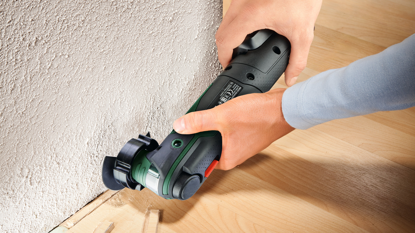 Akkumonitoimityökalu Bosch AdvancedMulti 18V 1x2,5Ah laukku