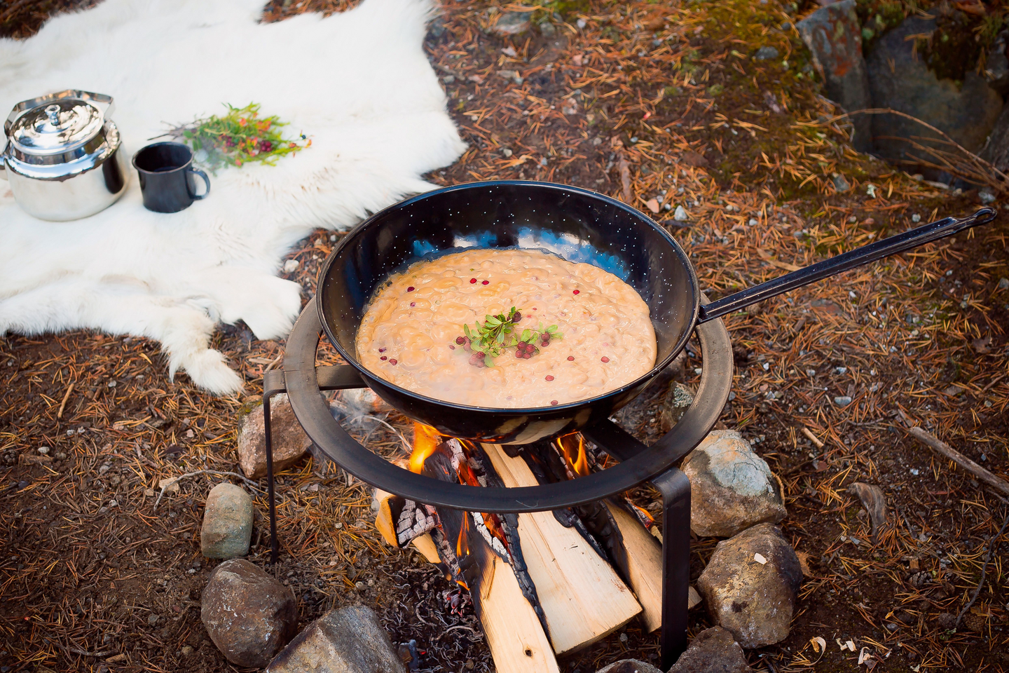 Wokpannu Espegard 40cm emaloitu teräs