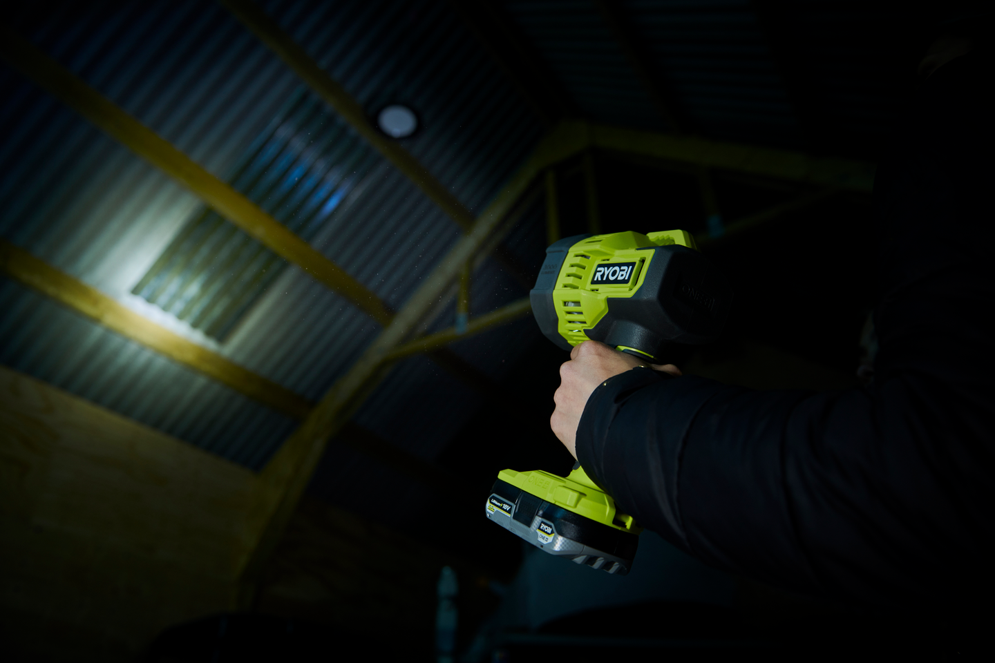 Led-käsivalaisin Ryobi RLS18-0 18V ONE+ runko