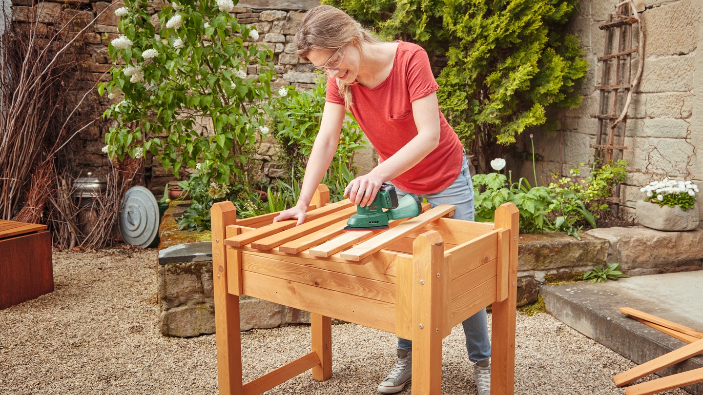 Akkukärkihiomakone Bosch EasySander 18V-8 1x2,0Ah