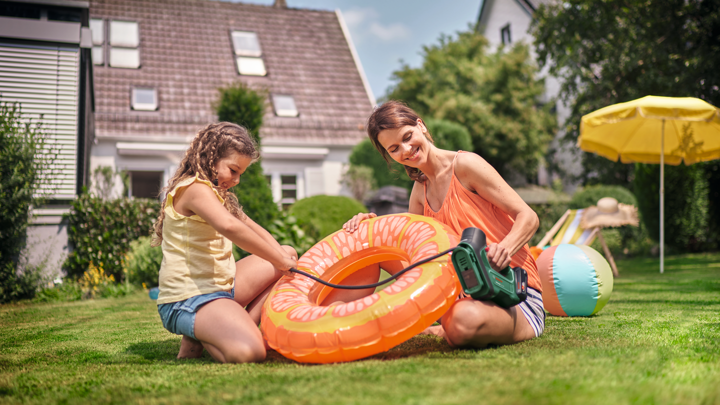 Akkupumppu Bosch UniversalPump 18V 1x2,0Ah