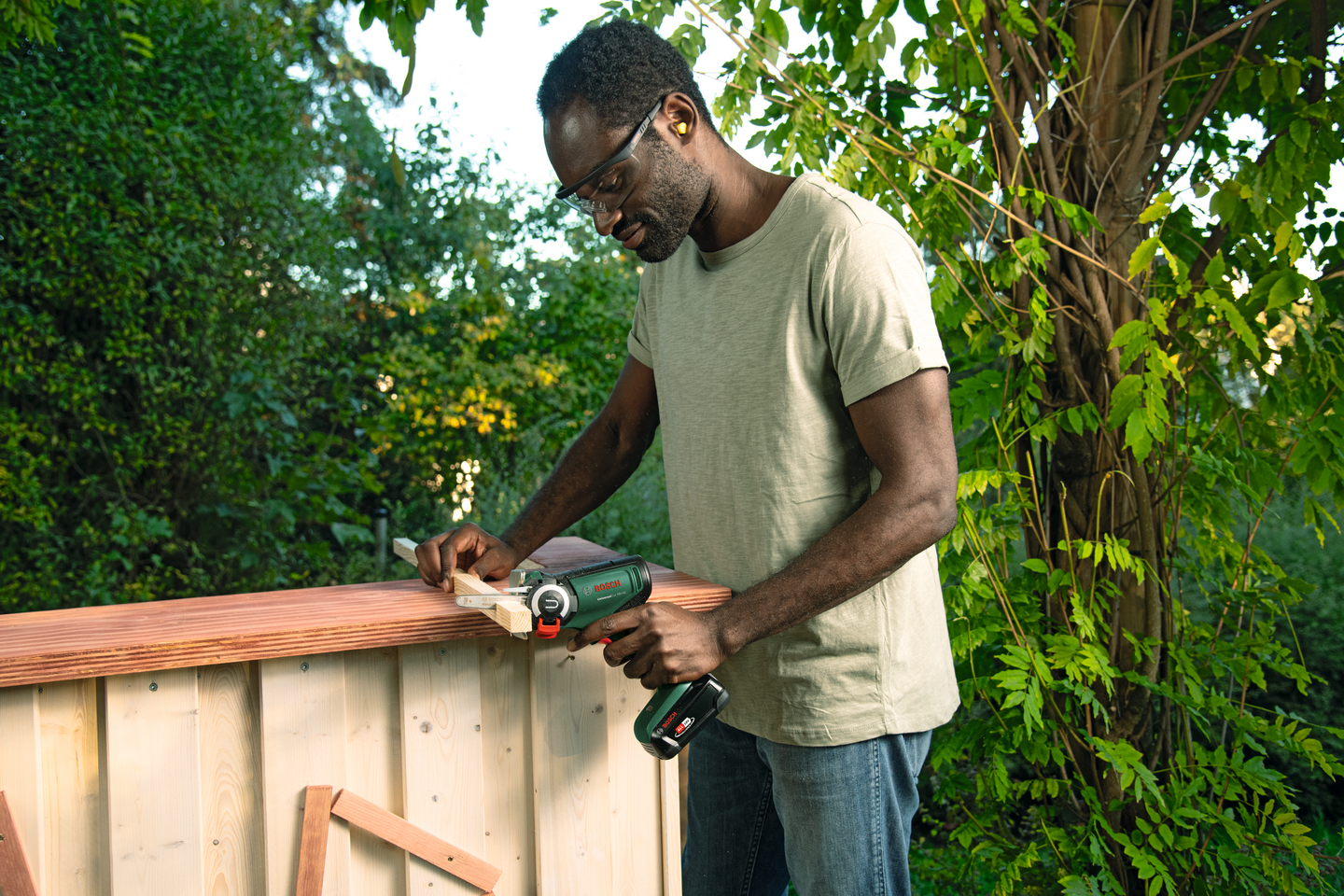 Akkumonitoimisaha Bosch UniversalCut 18V-65 1x2,5Ah