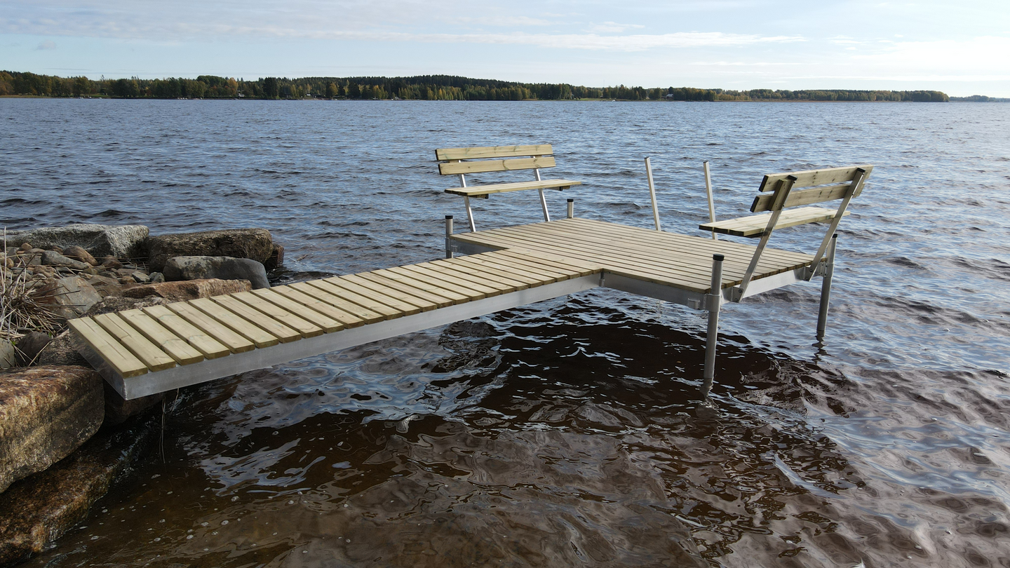 LP-laituri Komia 2-penkkinen 4,6m