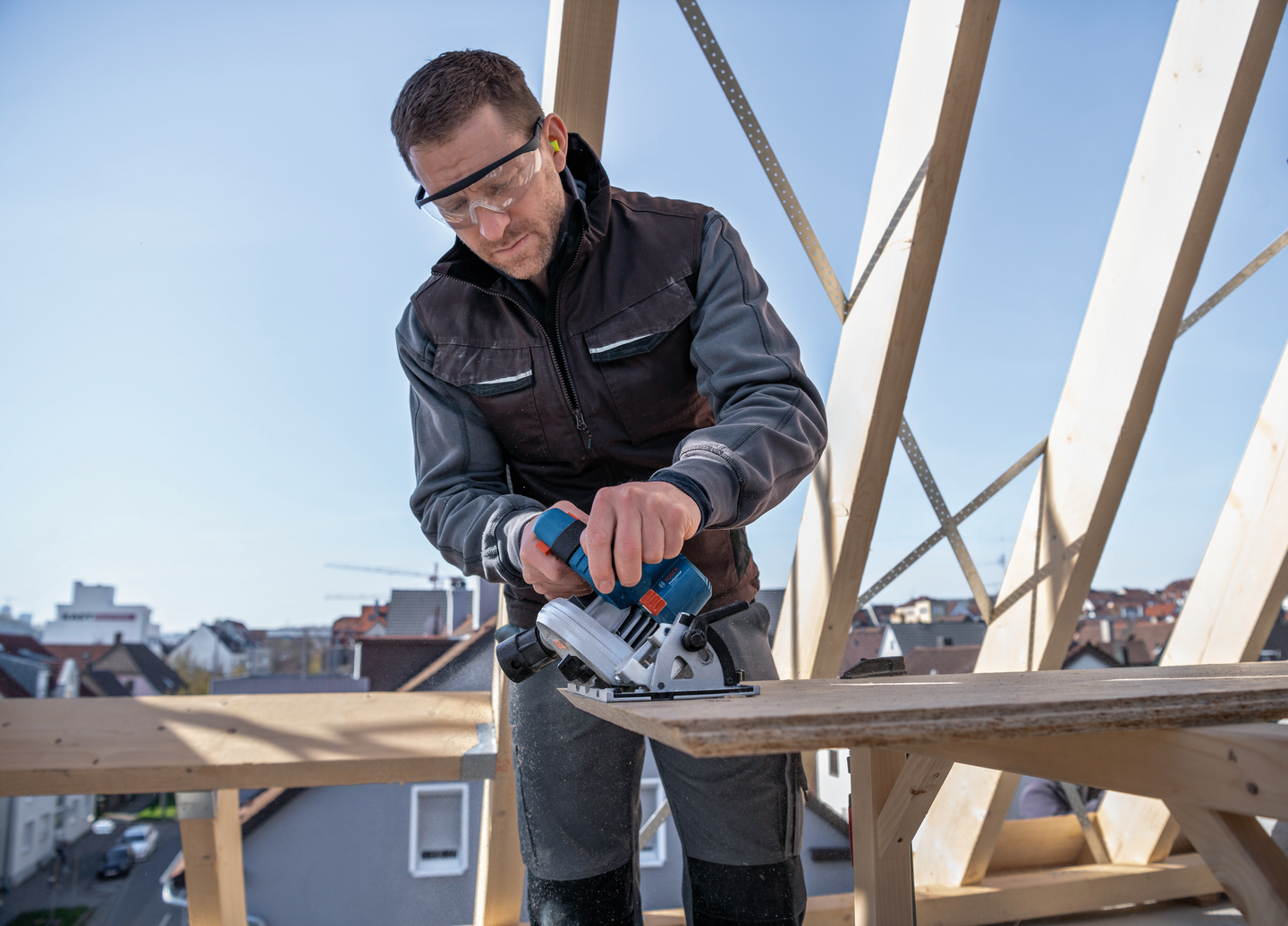 Akkukonesarja Bosch 18V 5-osainen GSR/GST/GKS/GSA/GDX 3x4,0Ah