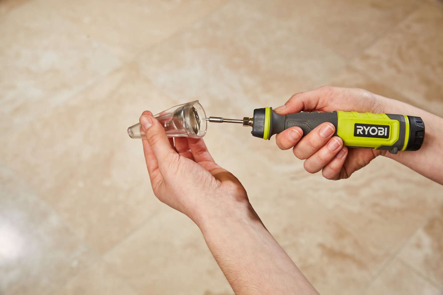 Juotoskolvi Ryobi RSI4-120G 4V USB Lithium 1x2,0Ah